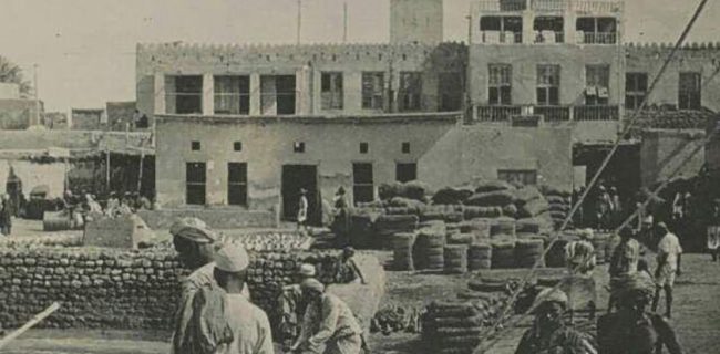عمارت کلاه‌فرنگی  زیر چتر پیگیری استاندار هرمزگان
