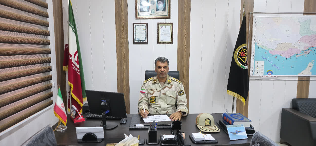 توقیف دو فروند قایق غیرمجاز صید شبچراغی در آبهای هرمزگان توقیف دو فروند قایق غیرمجاز صید شبچراغی در آبهای هرمزگان