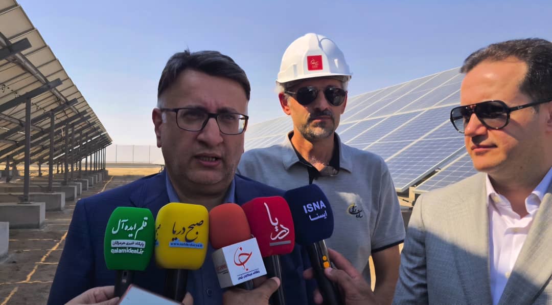 توسعه ۱۰ برابری اراضی نیروگاه‌های خورشیدی در هرمزگان تا پایان سال+فیلم