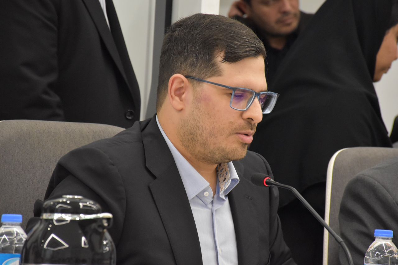 توقف‌ها به بخش خصوصی آسیب می‌زند/ مسیر تأمین خوراک پالایشگاه آفتاب روشن است