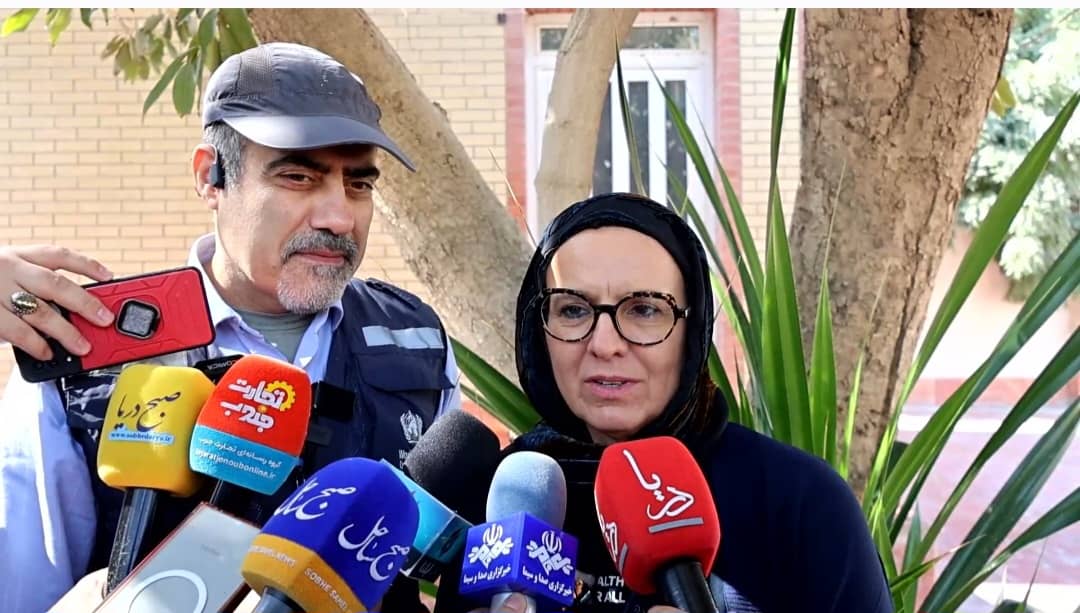 بررسی راهبردها و چالشهای مقابله با بیماریهای واگیر با محوریت تب دِنگی/ پشه آئدس در هرمزگان؛ نگاه WHO به یک چالش منطقهای+فیلم بررسی راهبردها و چالشهای مقابله با بیماریهای واگیر با محوریت تب دِنگی/ پشه آئدس در هرمزگان؛ نگاه WHO به یک چالش منطقهای+فیلم