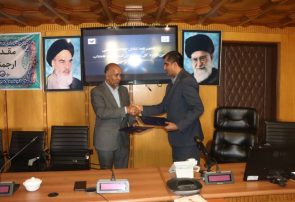 امضای تفاهم نامه تبادل اطلاعات مکانی بین پست هرمزگان و شرکت آب و فاضلاب استان