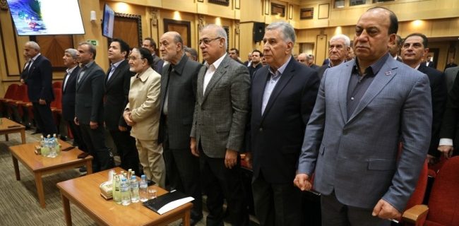 حضور اتاق‌های بازرگانی در سیاست‌گذاری‌های اقتصادی تضمین‌کننده حرکت توسعه‌ای استان‌ها است