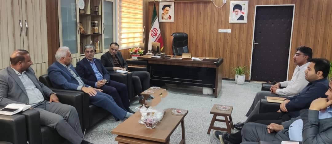 تقویت زیرساختهای برق در شهرستان خمیر؛ شرکت توزیع برق هرمزگان تقویت زیرساختهای برق در شهرستان خمیر؛ شرکت توزیع برق هرمزگان