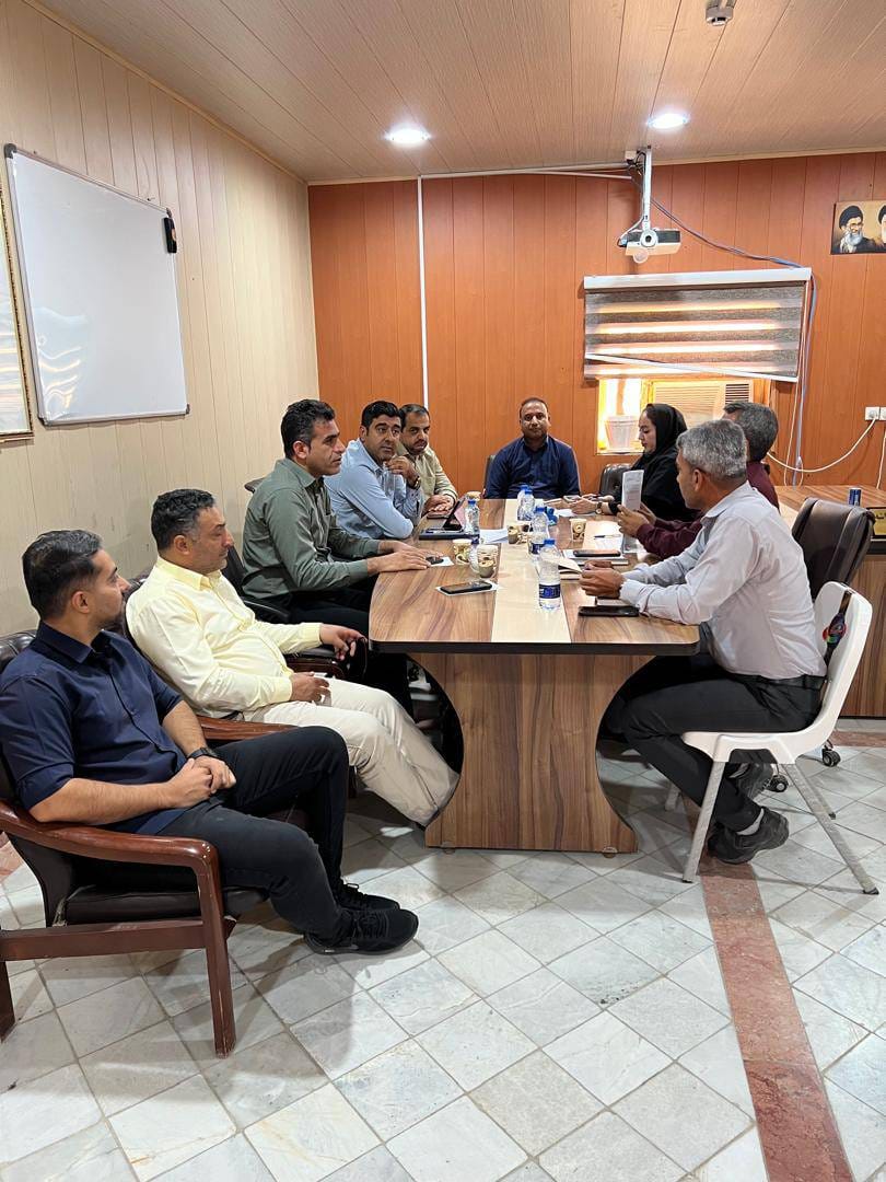 بازدید مدیر برق شهرستان بندر خمیر از پروژههای برقرسانی بازدید مدیر برق شهرستان بندر خمیر از پروژههای برقرسانی