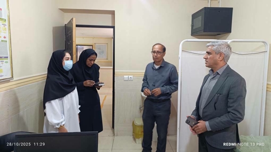 بازدید رئیس مرکز بهداشت شهرستان بندرعباس از مراکز خدمات جامع سلامت شهری و خانههای بهداشت بازدید رئیس مرکز بهداشت شهرستان بندرعباس از مراکز خدمات جامع سلامت شهری و خانههای بهداشت