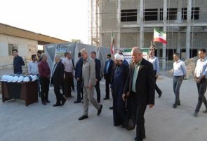 بازدید استاندار هرمزگان از پروژه ساختمان راهدارخانه مرکزی