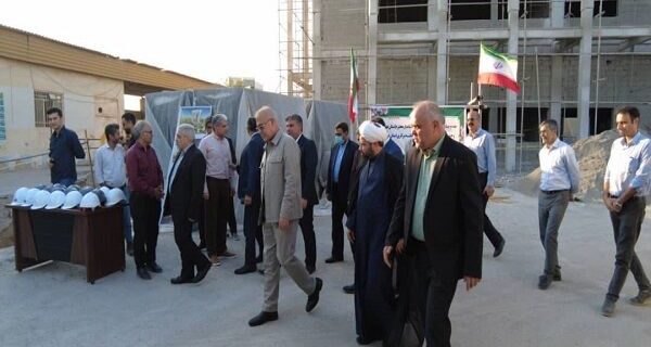 بازدید استاندار هرمزگان از پروژه ساختمان راهدارخانه مرکزی