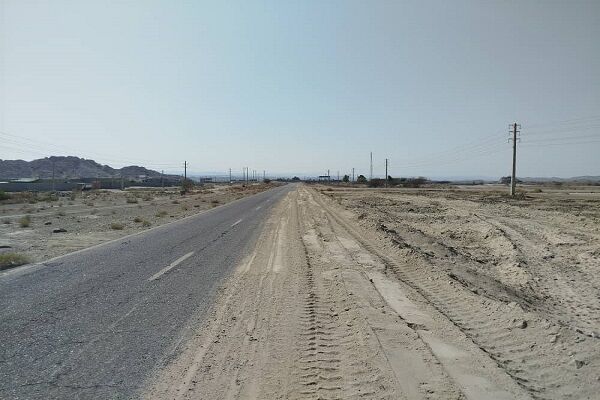 اجرای عملیات شانهسازی محور روستایی «لور – بنهکان» در شهرستان میناب اجرای عملیات شانهسازی محور روستایی «لور – بنهکان» در شهرستان میناب