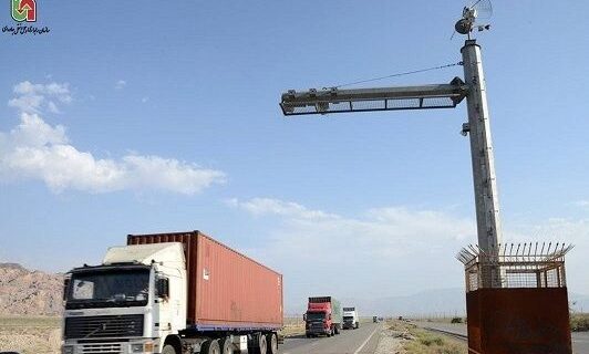 نصب و راهاندازی سامانههای جدید نظارتی و ثبت تخلفات در محورهای غرب هرمزگان نصب و راهاندازی سامانههای جدید نظارتی و ثبت تخلفات در محورهای غرب هرمزگان