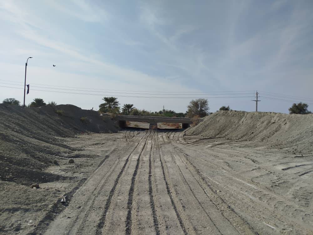 تنظیم بستر و انجام دریواسیون ابنیه فنی در محور میناب–بشاگرد آغاز شد تنظیم بستر و انجام دریواسیون ابنیه فنی در محور میناب–بشاگرد آغاز شد