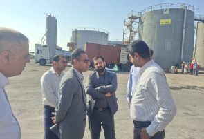 معاون زیرساختی پدافند کشور در سفر به منطقه از شرکتهای آب آسیا و پتروکالا سامان بازدید کرد