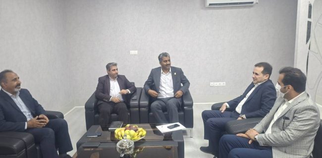 دیدار مدیرعامل شرکت شهرک‌های صنعتی هرمزگان با رئیس دانشگاه هرمزگان با محوریت همکاری‌های علمی و فناورانه