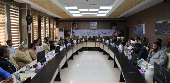 تأکید مدیرعامل منطقه ویژه اقتصادی خلیج فارس بر نقش «بسیج» در امنیت و تقویت روحیه کارکنان تأکید مدیرعامل منطقه ویژه اقتصادی خلیج فارس بر نقش «بسیج» در امنیت و تقویت روحیه کارکنان