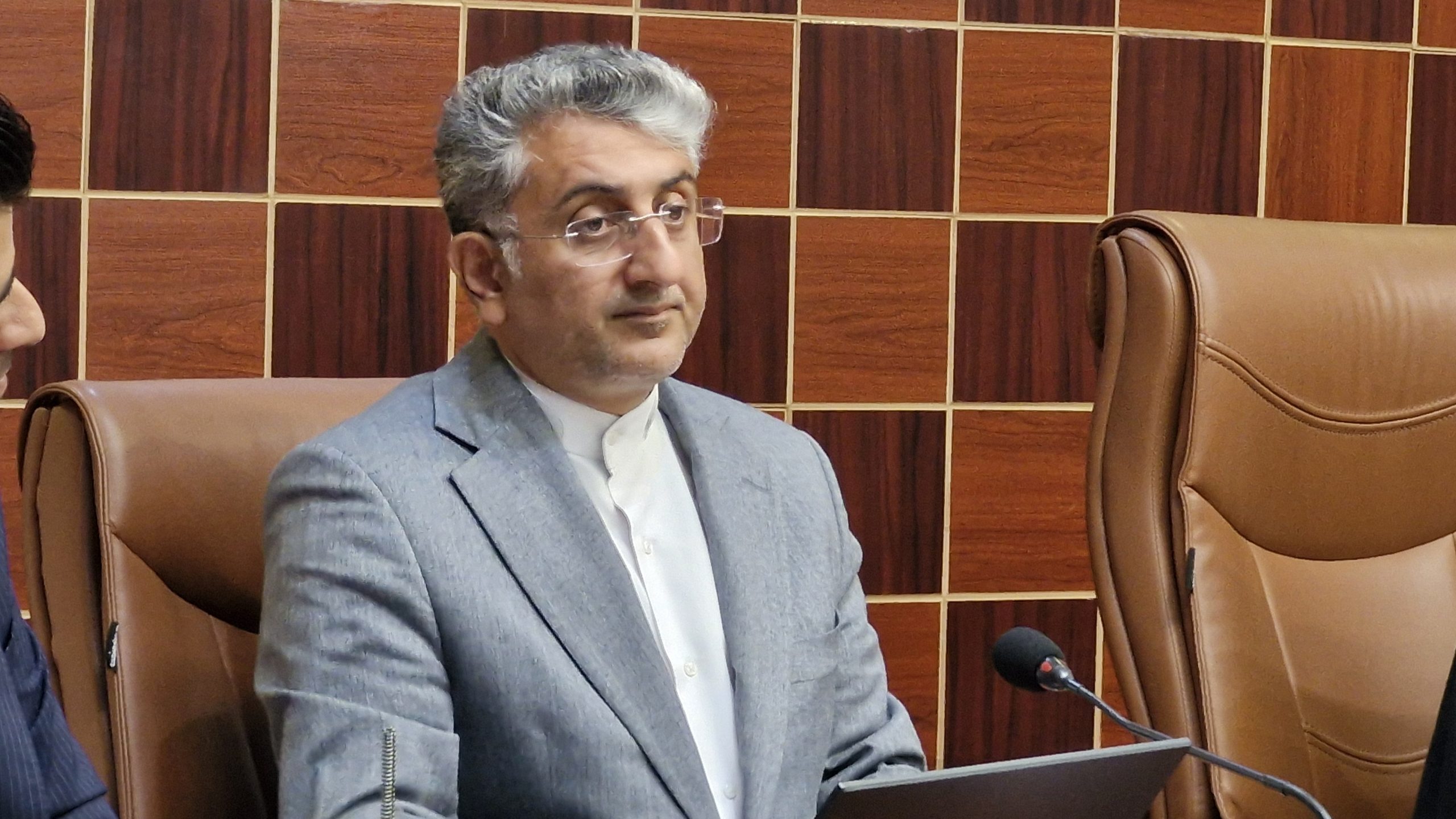 تأکید نوبانی بر ضرورت ارتقای کیفیت آسفالت پس از حفاریها/شهردار بندرعباس: خدمات شهری بدون حمایتهای قانونی امکانپذیر نیست تأکید نوبانی بر ضرورت ارتقای کیفیت آسفالت پس از حفاریها/شهردار بندرعباس: خدمات شهری بدون حمایتهای قانونی امکانپذیر نیست