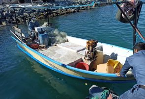 توقیف قایق فعال صید ترال در منطقه درگهان-قشم