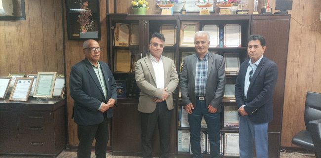 نشست مدیر درمان تأمین اجتماعی هرمزگان با رؤسای کانونهای بازنشستگی مرکز و غرب استان نشست مدیر درمان تأمین اجتماعی هرمزگان با رؤسای کانونهای بازنشستگی مرکز و غرب استان