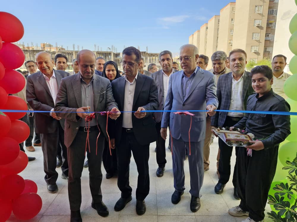 مدرسه ۱۲ کلاسه «جوادالائمه (ع)» در بندرعباس افتتاح شد