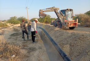 پیشرفت ۵۰ درصدی پروژه آبرسانی ۵ روستای کوشکنار پارسیان