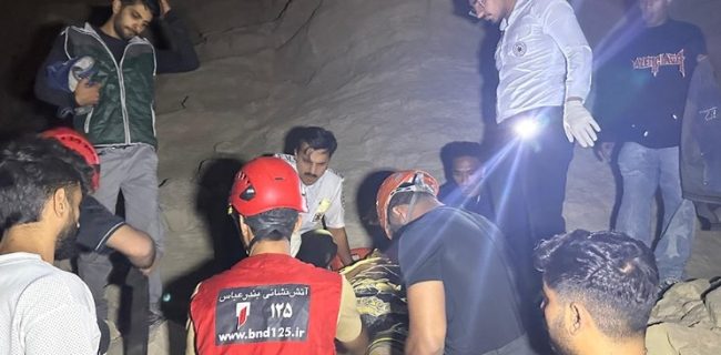 حادثه سقوط از ارتفاع در پارک پنجهعلی حادثه سقوط از ارتفاع در پارک پنجهعلی