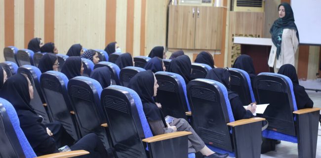 برگزاری دوره آموزشی مشکلات رفتاری نوجوانان