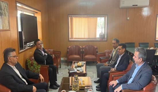 دیدار مدیرکل دامپزشکی هرمزگان با مدیر شعب بانک کشاورزی استان