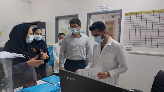 نمونهگیری از تمام بیماران تبدار بستری در بیمارستان ها برای تشخیص بیماری تبدنگی و آنفلوآنزا ضروری است نمونهگیری از تمام بیماران تبدار بستری در بیمارستان ها برای تشخیص بیماری تبدنگی و آنفلوآنزا ضروری است