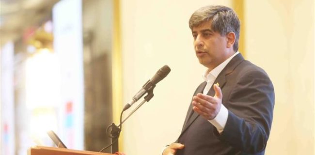 آینده صنعت وابسته به تولید محصولات هوشمند، سبک‌تر و با ارزش افزوده بالاست