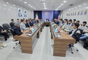 بررسی نقش سرمایه‌گذاری مردمی در توسعه شهری در جلسه شورای شهر قشم