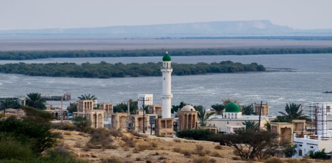 محمد آتشینماه: دریا، معمار شهرهای تاریخی جنوب است محمد آتشینماه: دریا، معمار شهرهای تاریخی جنوب است