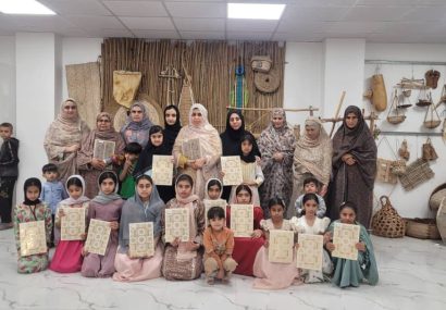 از فعالان کتاب و کتابخوانی تقدیر شد