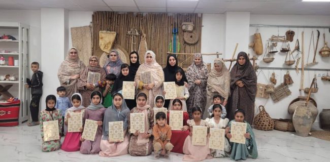 از فعالان کتاب و کتابخوانی تقدیر شد