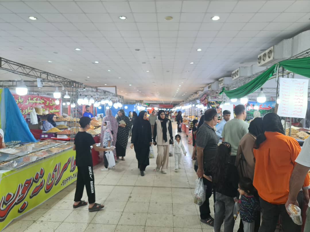 افتتاح نمایشگاه  ویژه شب یلدا در بندرعباس