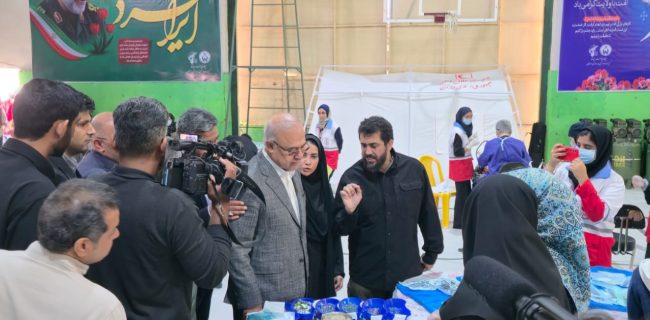 بازدید استاندار هرمزگان از اردوی جهادی پزشکی و دندانپزشکی در بندرعباس