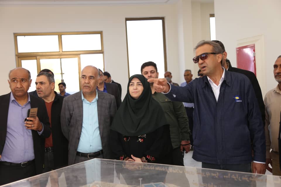 فاضلاب بندرعباس نمونه موفق مدیریت آبهای نامتعارف است/ موانع مالی پروژه را پیگیری میکنم/ بازچرخانی فاضلاب، خط مقدم حفاظت از محیط زیست دریایی فاضلاب بندرعباس نمونه موفق مدیریت آبهای نامتعارف است/ موانع مالی پروژه را پیگیری میکنم/ بازچرخانی فاضلاب، خط مقدم حفاظت از محیط زیست دریایی