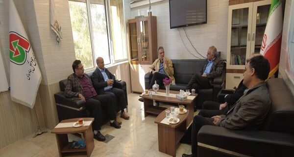 بررسی ایمنی بارگیری سواری‌کش‌های ترانزیتی و نرخ حمل بار ترانزیت در بندرلنگه و سیریک