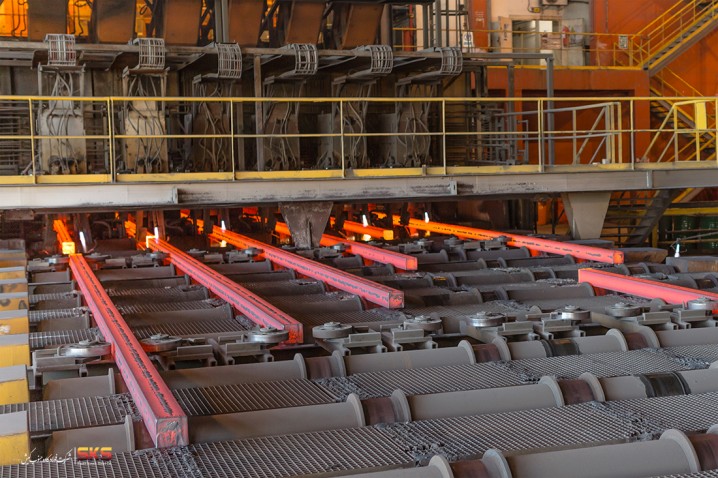 از صدرنشینی در سودسازی و لیدری بازار شمش فولادی کشور تا بهترین عملکرد در مدیریت هزینههای اداری و عمومی از صدرنشینی در سودسازی و لیدری بازار شمش فولادی کشور تا بهترین عملکرد در مدیریت هزینههای اداری و عمومی