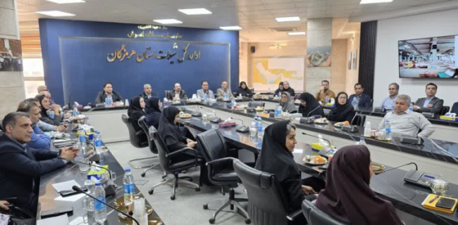 کارکنان شیلات هرمزگان شایسته رتبه برتر در خدمت‌گذاری / شیلات هرمزگان نمونه موفق هم‌افزایی بهره‌برداران و کارکنان