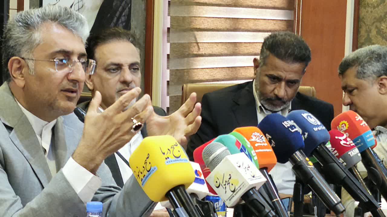 افتتاح و کلنگ‌زنی ۱۰ پروژه شهری در دهه فجر+ فیلم