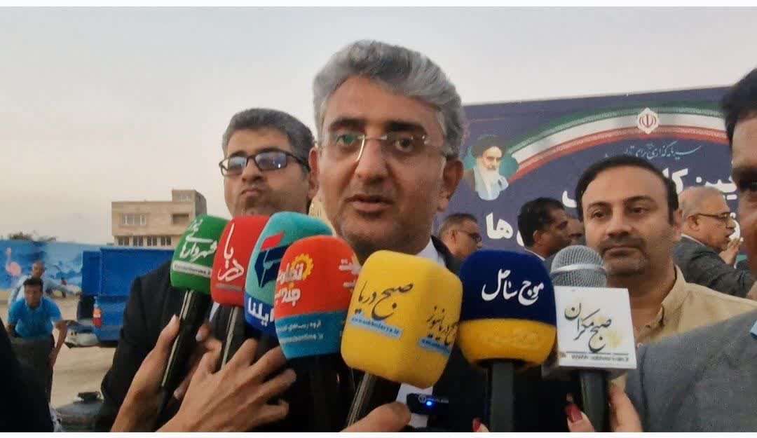 آغاز عملیات اجرایی زمین چمن مصنوعی محله شمیلی‌ها با اعتبار ۱۷ میلیارد تومان+فیلم